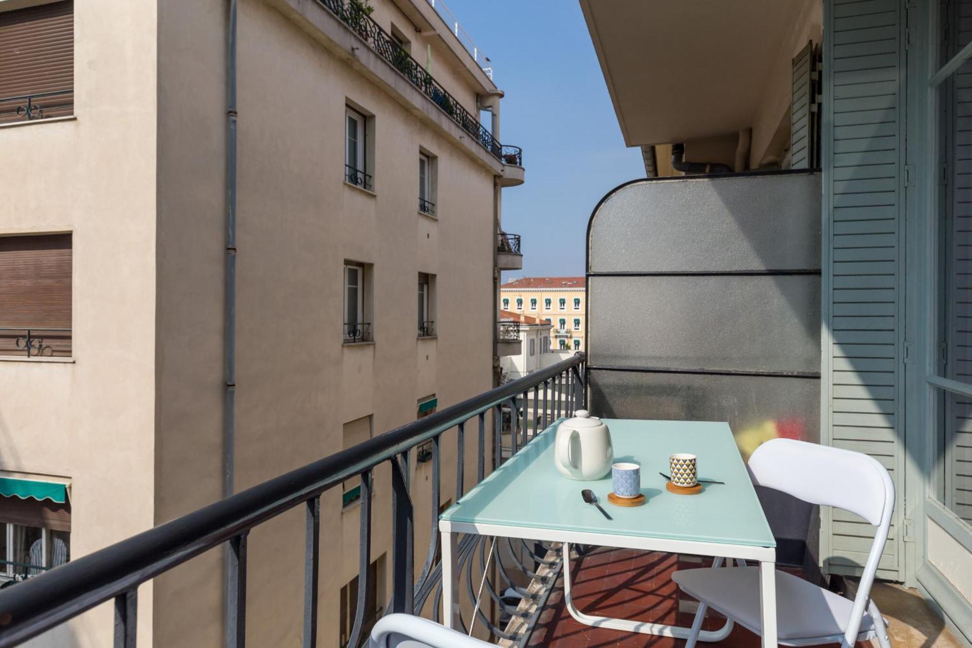 Ultra Central Large 2 Bdr Near Massena Square Nice Exterior photo