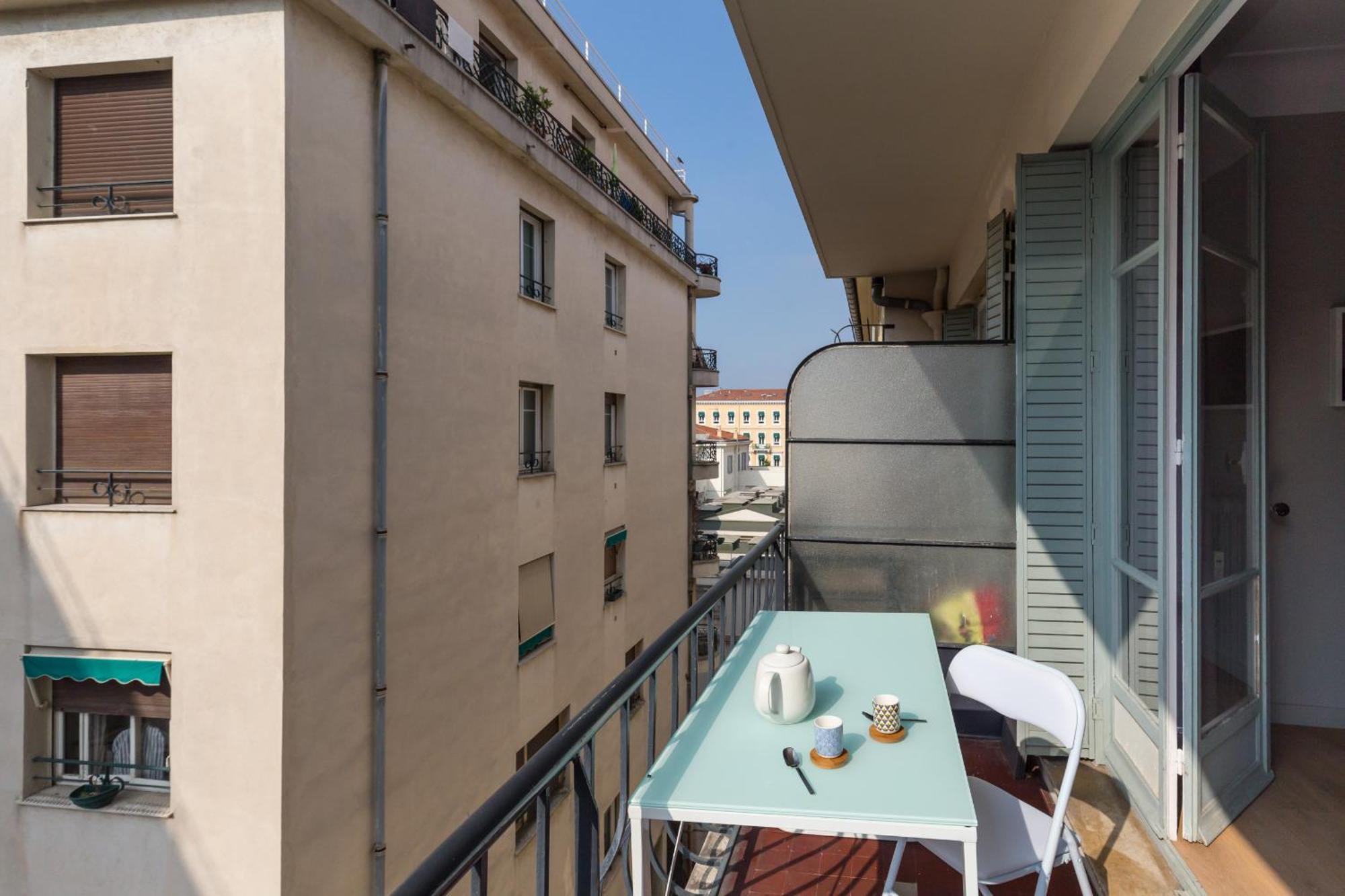 Ultra Central Large 2 Bdr Near Massena Square Nice Exterior photo